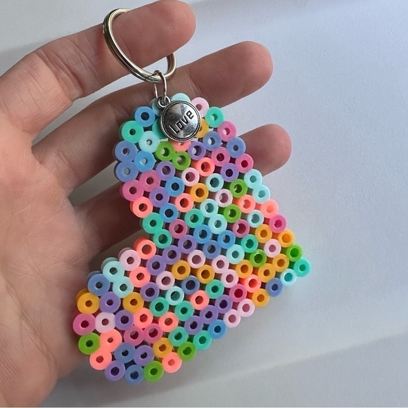 Heart Love charm keychain handmade Perler bead - Picture 2 of 6